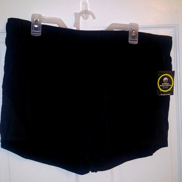 Real Running Shorts with built in liner /panty Size XL (16-18) Solid BLACK - Picture 3 of 9